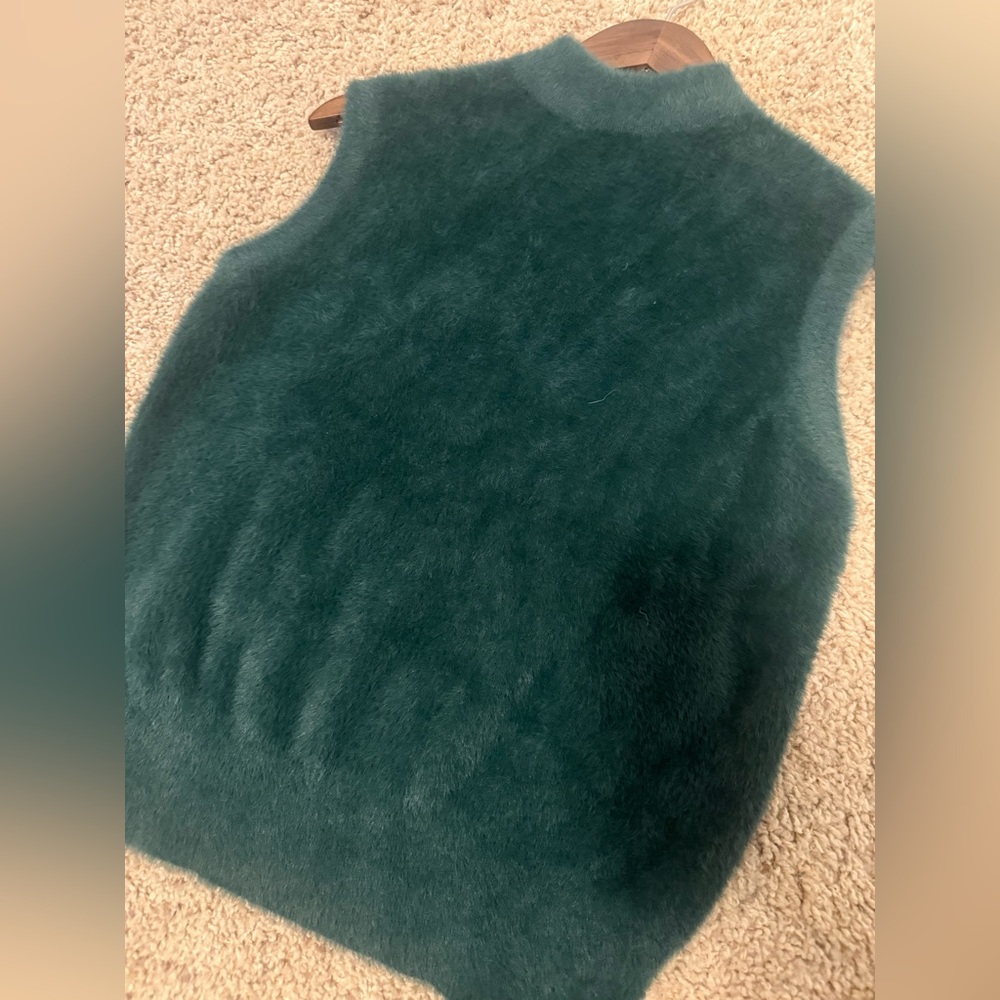 Rachel Zoe green fuzzy fur mock neck sleeveless sweater vest - size small